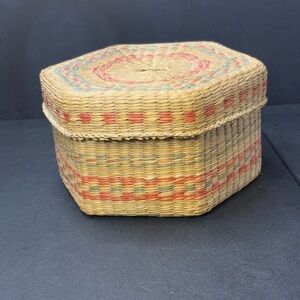 Vintage Rattan Wicker Hexagon Basket 3.5 inches tall, coral and blue accents